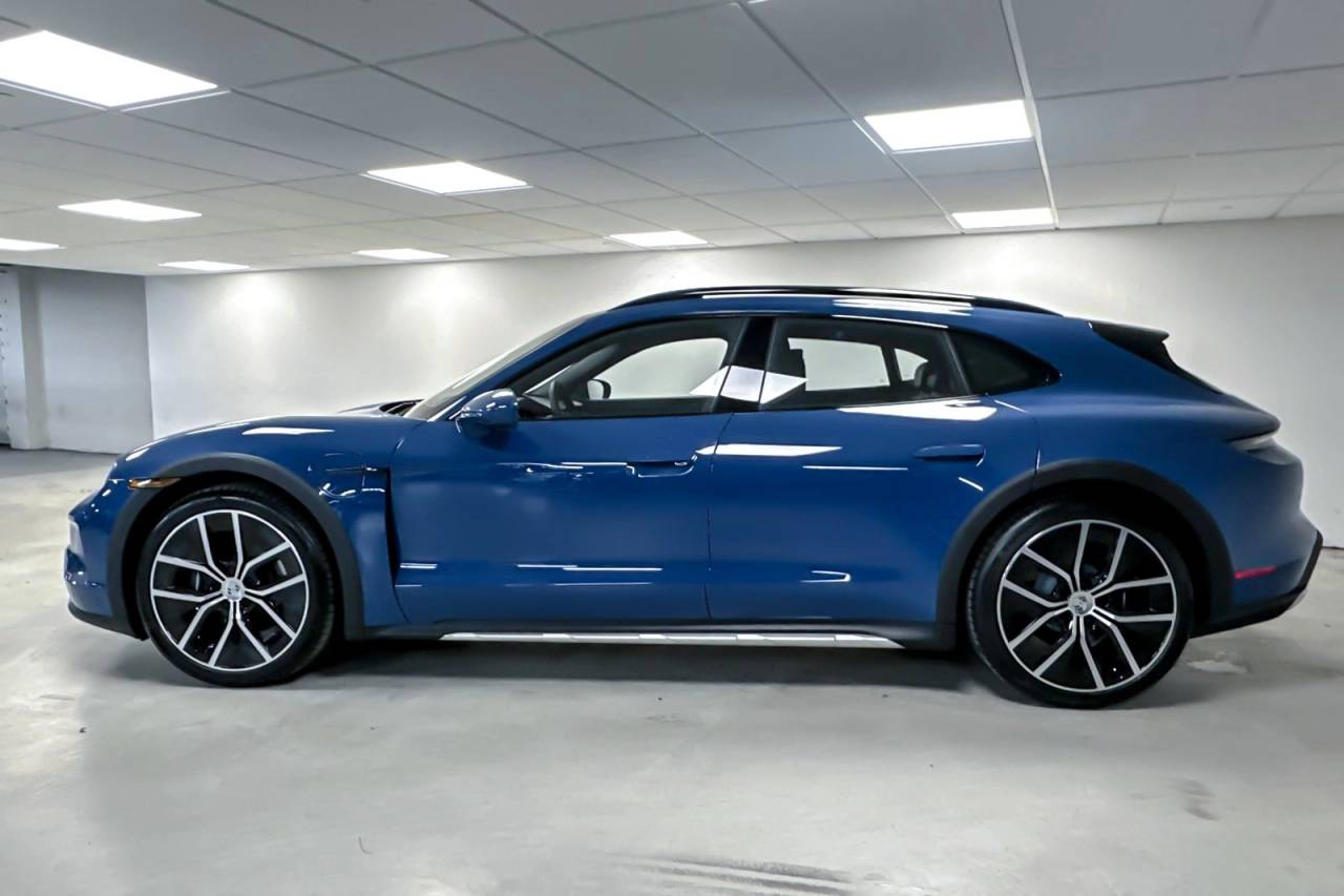 2025 Porsche Taycan Taycan 4S Cross Turismo
