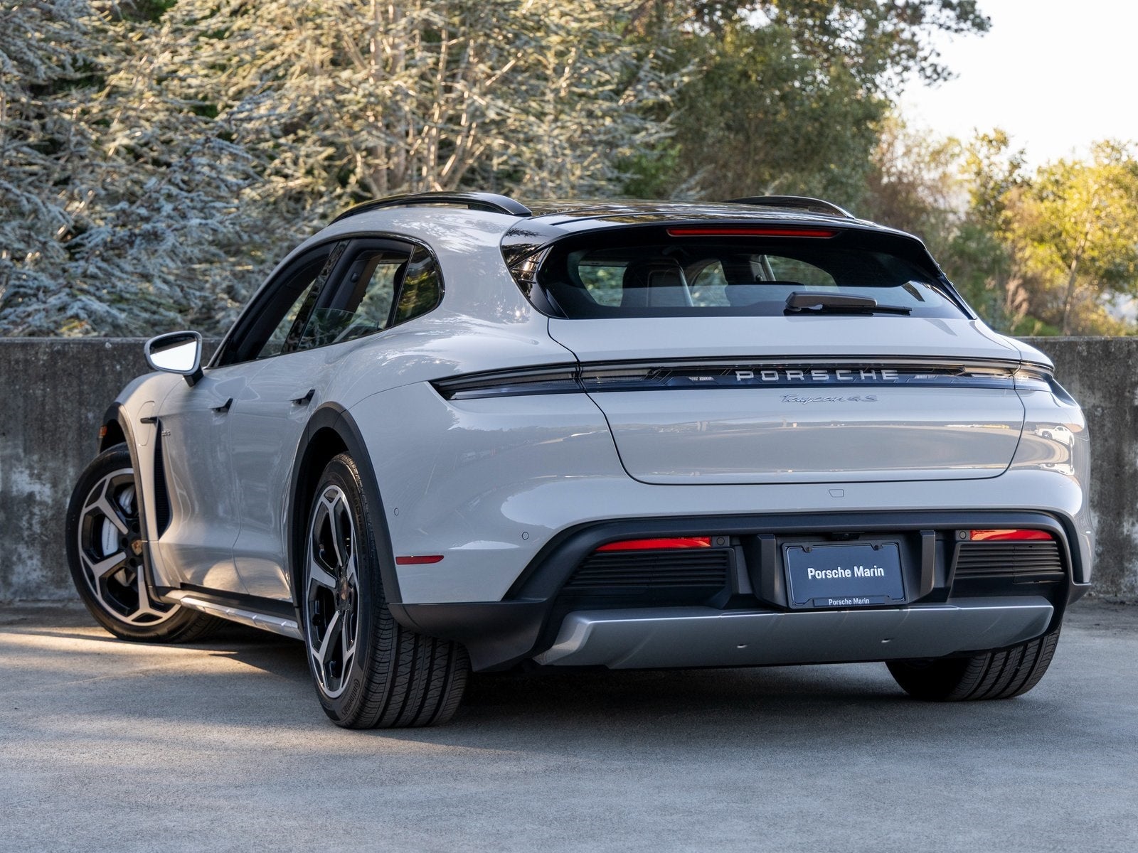 2025 Porsche Taycan Taycan 4S Cross Turismo