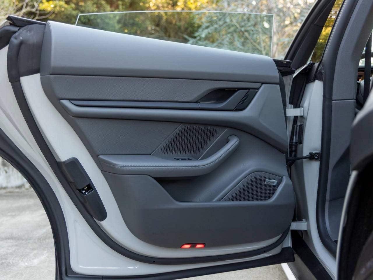 2025 Porsche Taycan Taycan 4S Cross Turismo