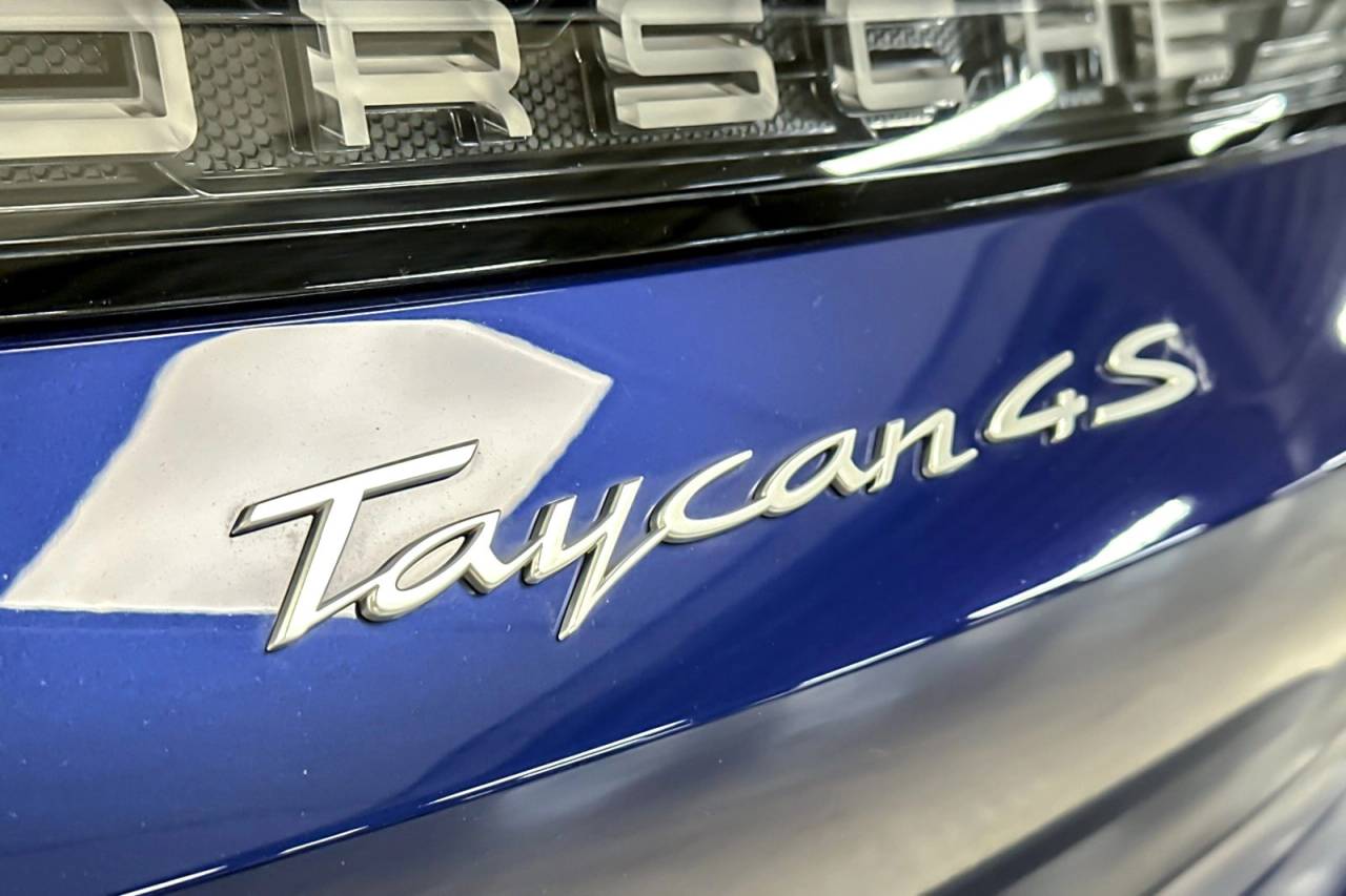 2025 Porsche Taycan Taycan 4S Cross Turismo