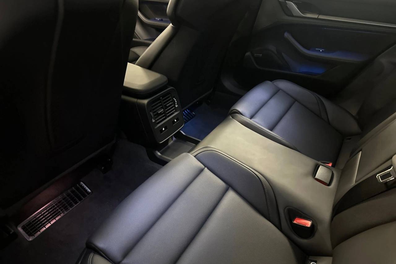 2025 Porsche Taycan Taycan 4S Cross Turismo