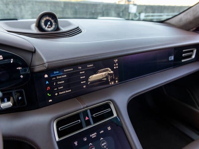 2026 Porsche Taycan Taycan Turbo Cross Turismo