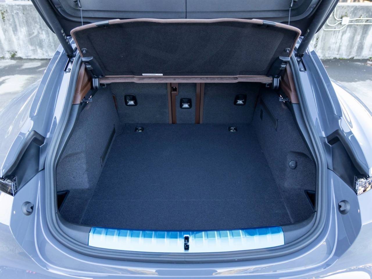 2026 Porsche Taycan Taycan Turbo Cross Turismo