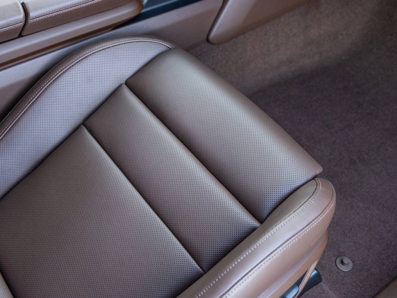 2026 Porsche Taycan Taycan Turbo Cross Turismo