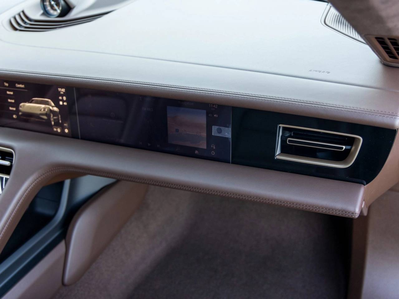 2026 Porsche Taycan Taycan Turbo Cross Turismo