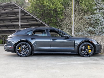 2024 Porsche Taycan Taycan Turbo S Cross Turismo (MY24)