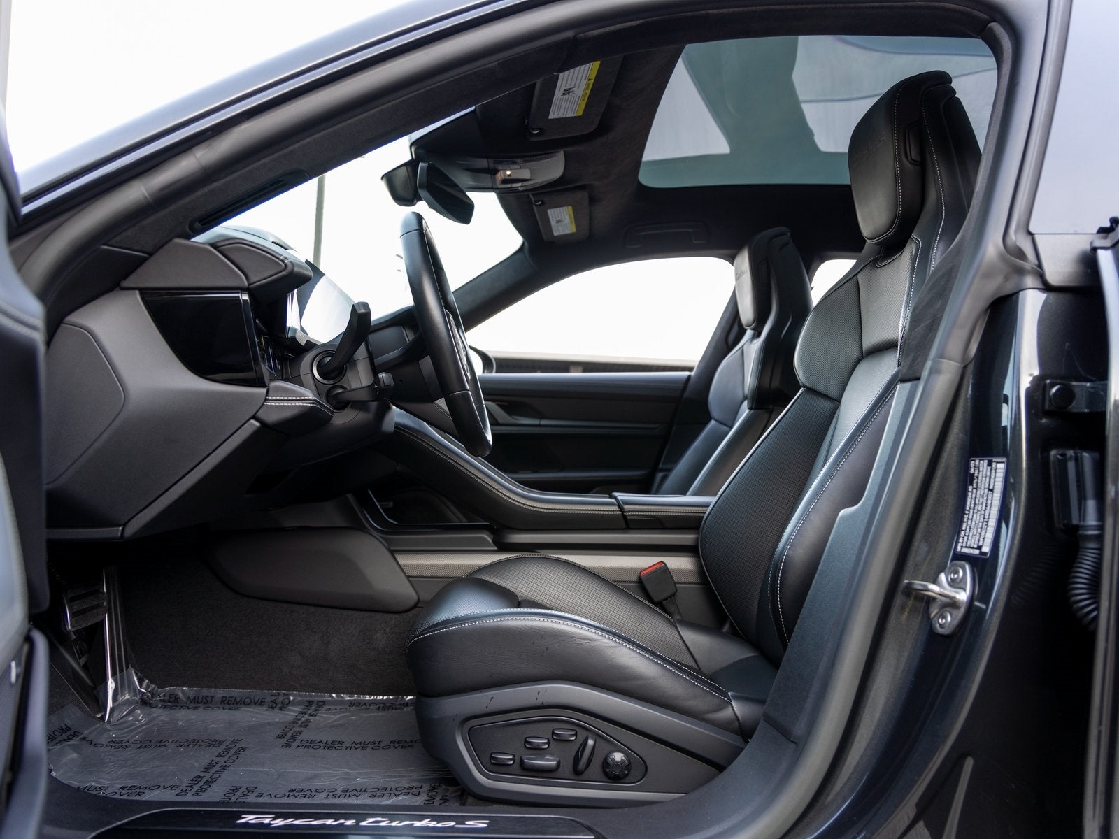 2024 Porsche Taycan Taycan Turbo S Cross Turismo (MY24)