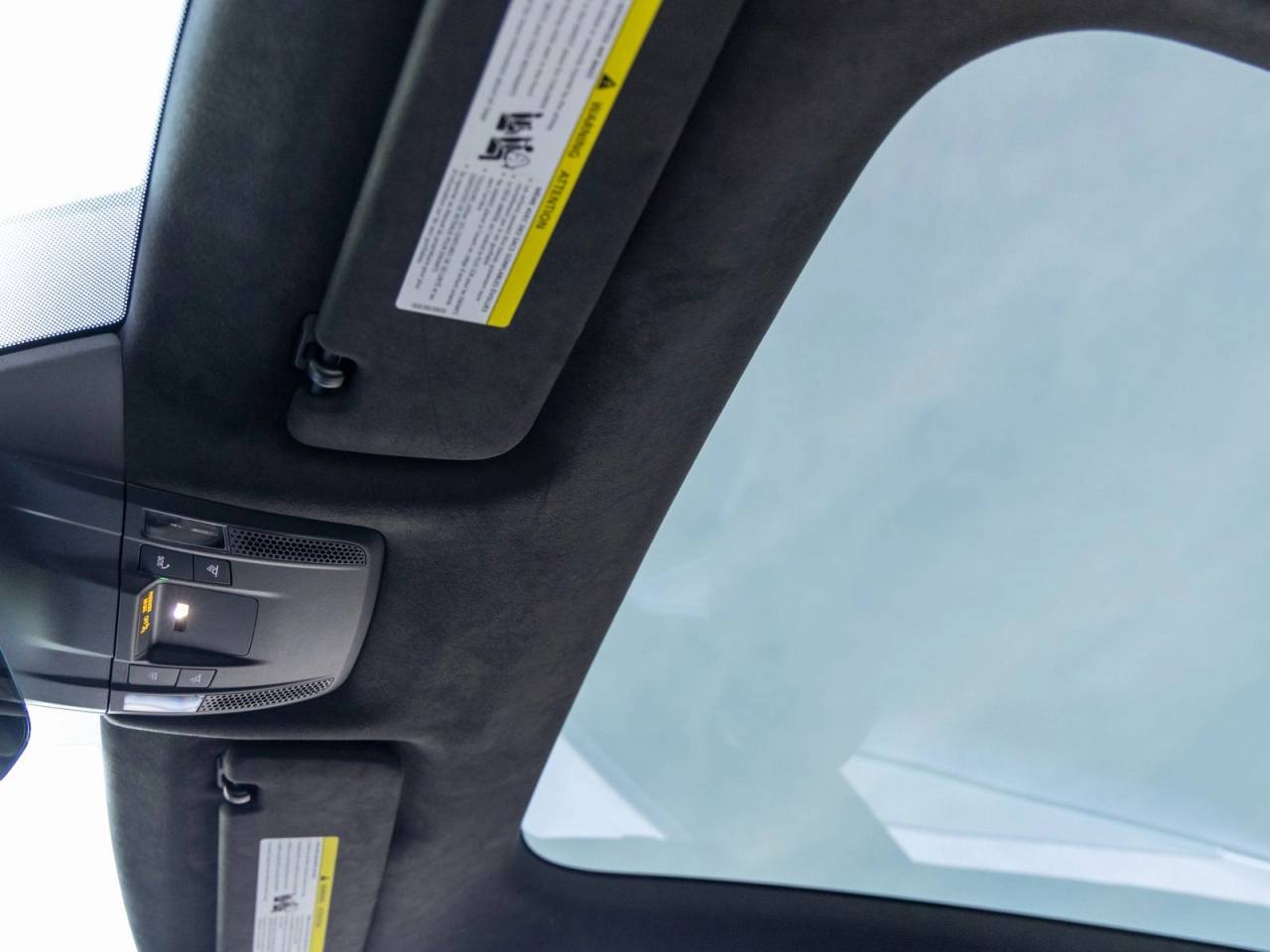 2024 Porsche Taycan Taycan Turbo S Cross Turismo (MY24)