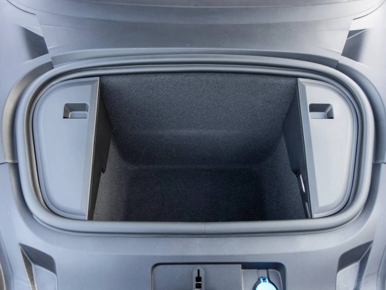 2024 Porsche Taycan Taycan Turbo S Cross Turismo (MY24)