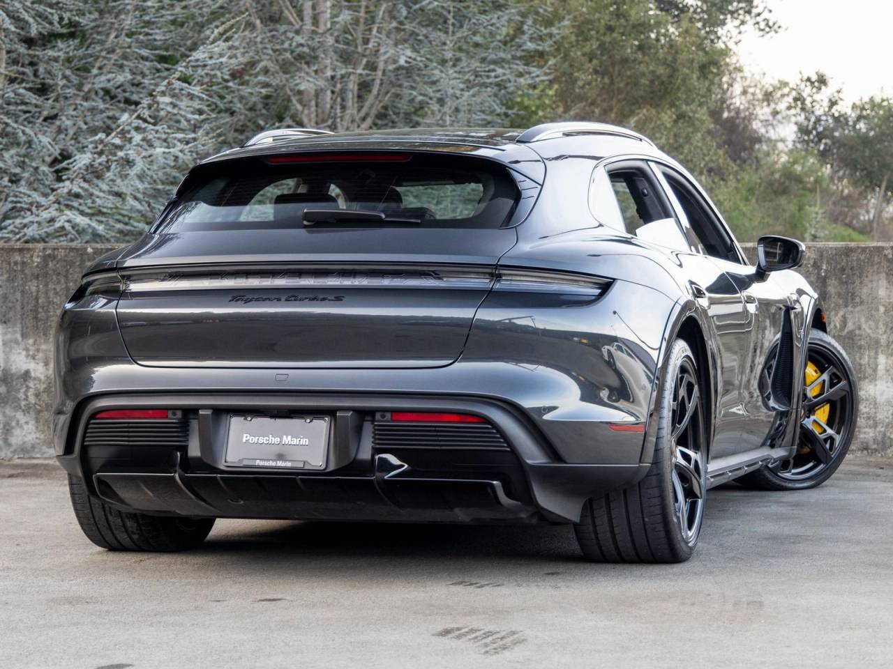 2024 Porsche Taycan Taycan Turbo S Cross Turismo (MY24)