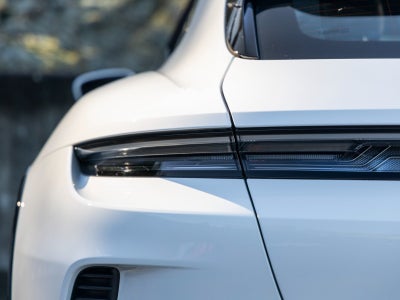 2026 Porsche Taycan Taycan Turbo S Cross Turismo