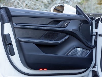 2026 Porsche Taycan Taycan Turbo S Cross Turismo