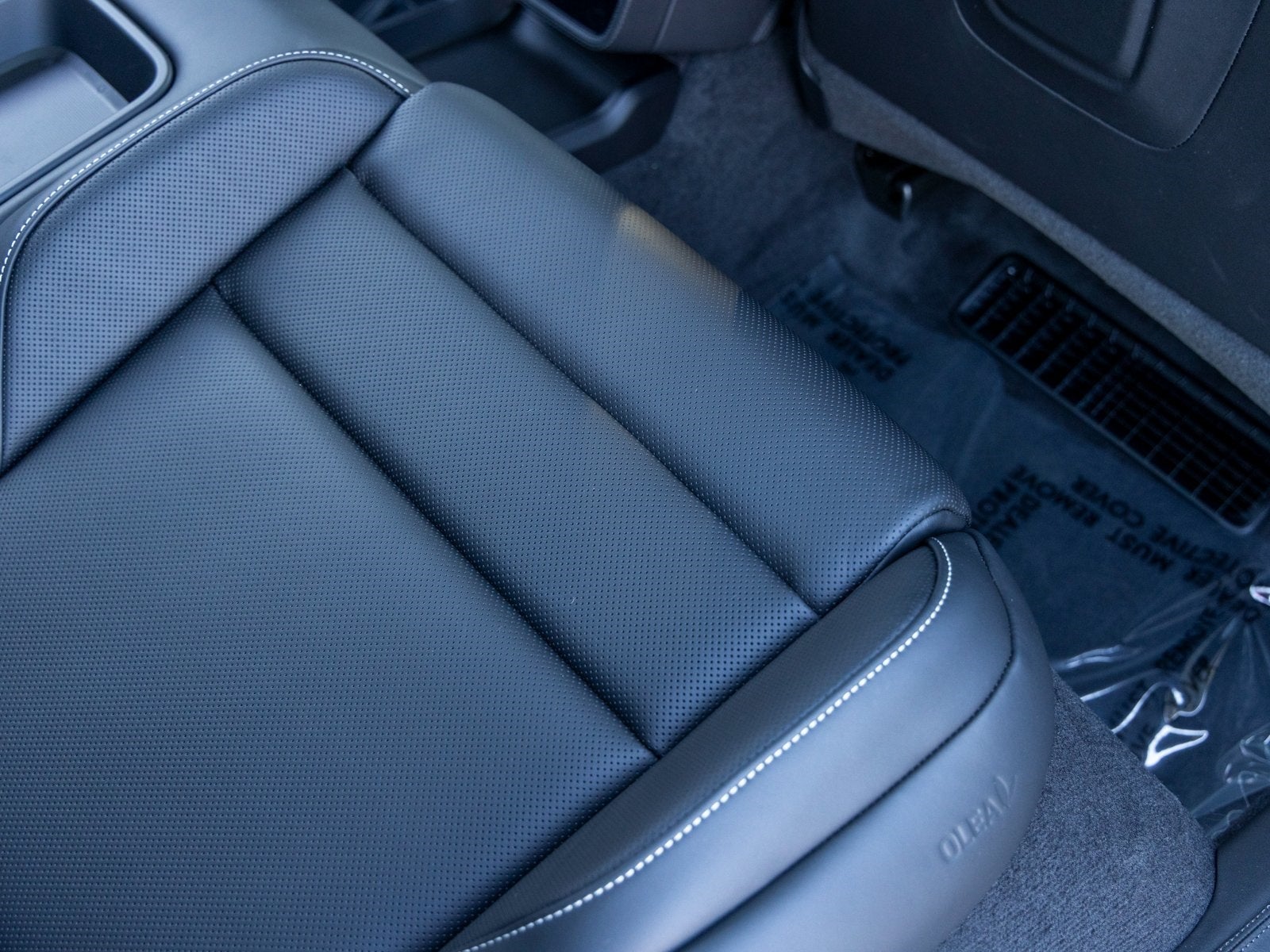 2026 Porsche Taycan Taycan Turbo S Cross Turismo