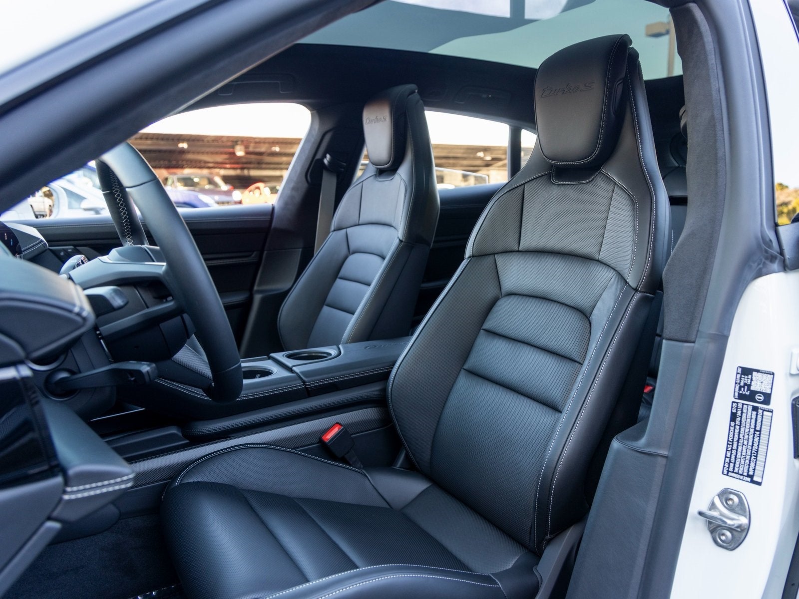 2026 Porsche Taycan Taycan Turbo S Cross Turismo