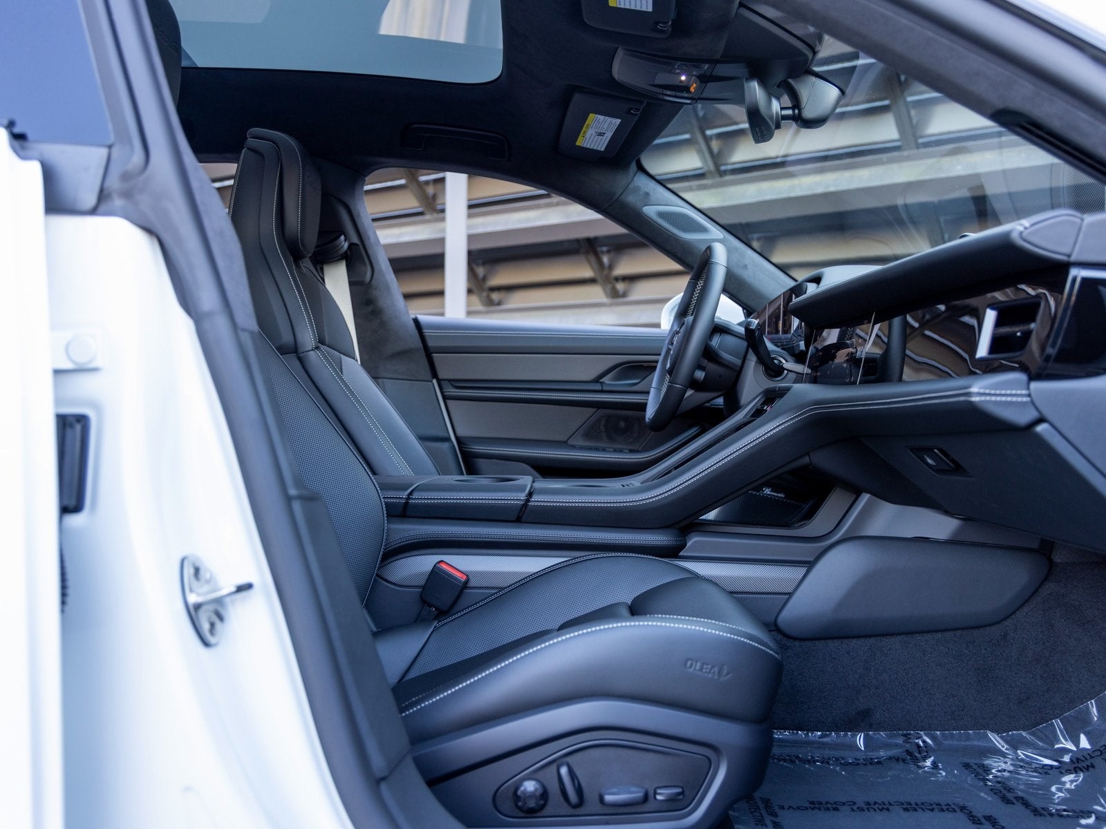 2026 Porsche Taycan Taycan Turbo S Cross Turismo