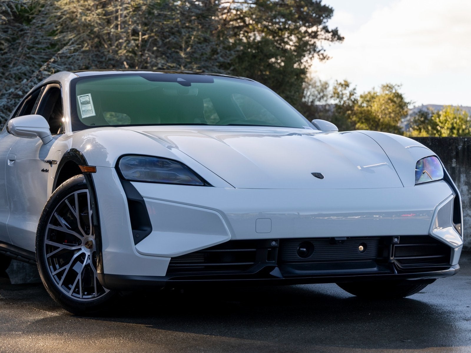 2026 Porsche Taycan Taycan Turbo S Cross Turismo