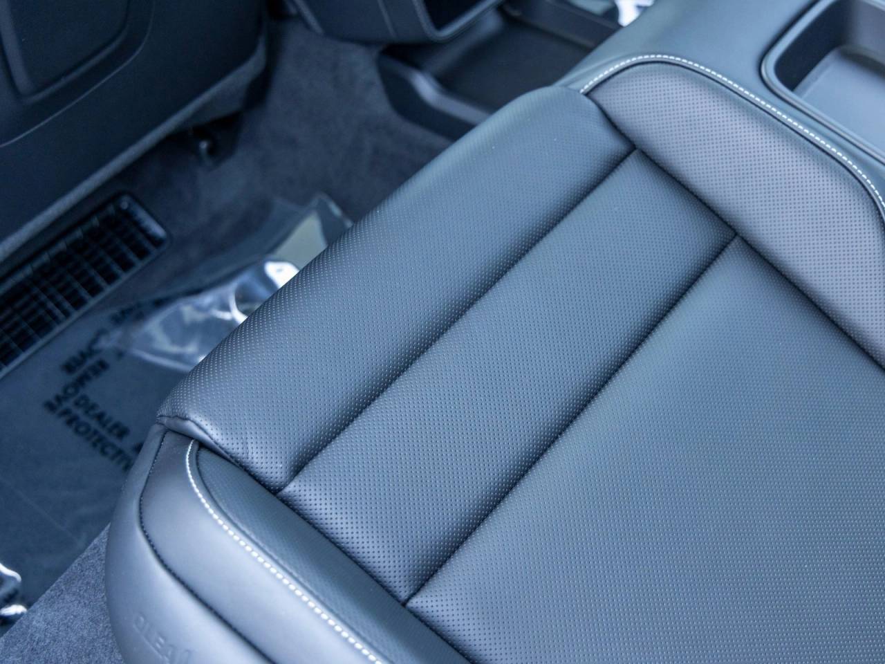 2026 Porsche Taycan Taycan Turbo S Cross Turismo