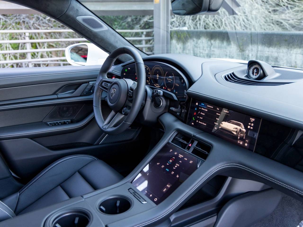 2026 Porsche Taycan Taycan Turbo S Cross Turismo