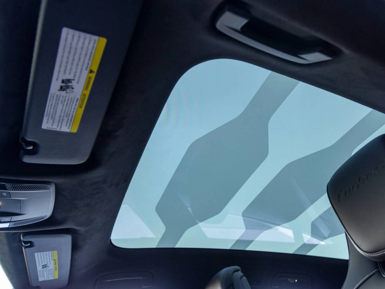 2026 Porsche Taycan Taycan Turbo S Cross Turismo