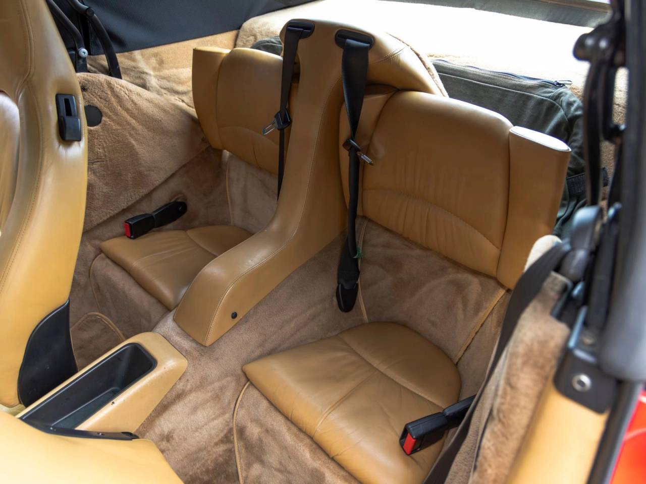 1997 Porsche 911 Carrera 2