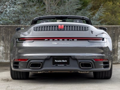 2020 Porsche 911 Carrera 4