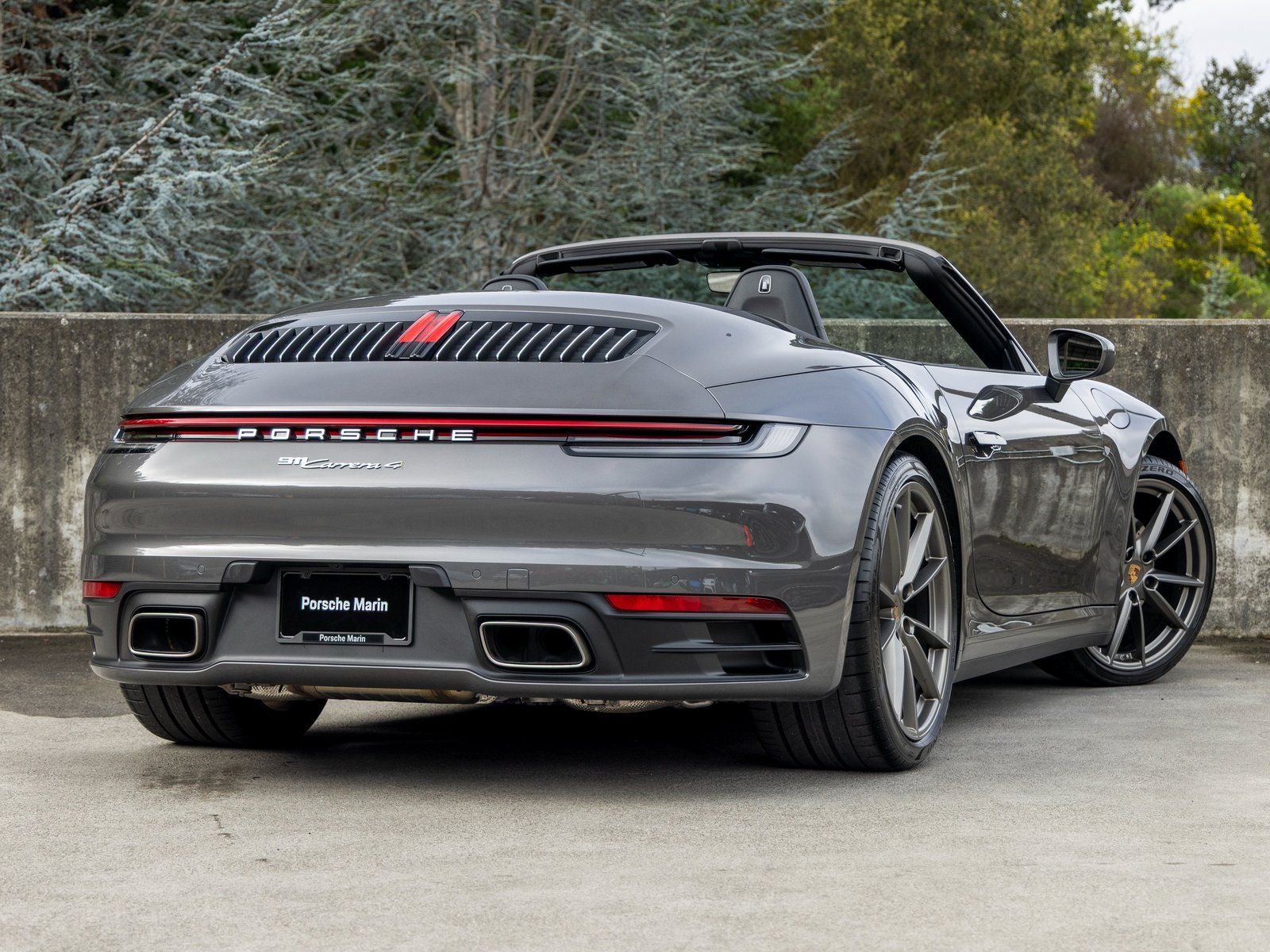 2020 Porsche 911 Carrera 4