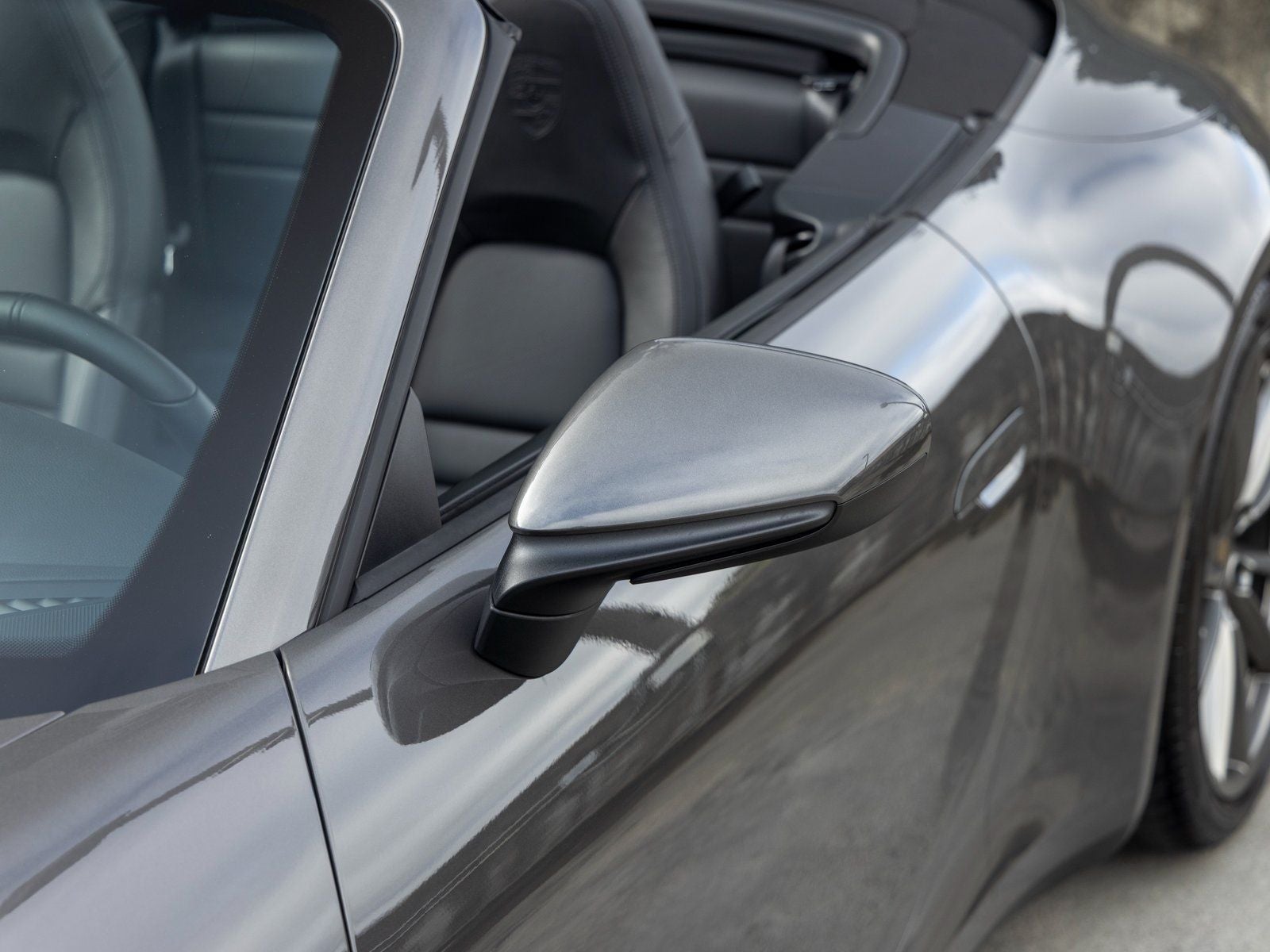 2020 Porsche 911 Carrera 4