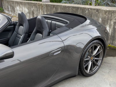 2020 Porsche 911 Carrera 4