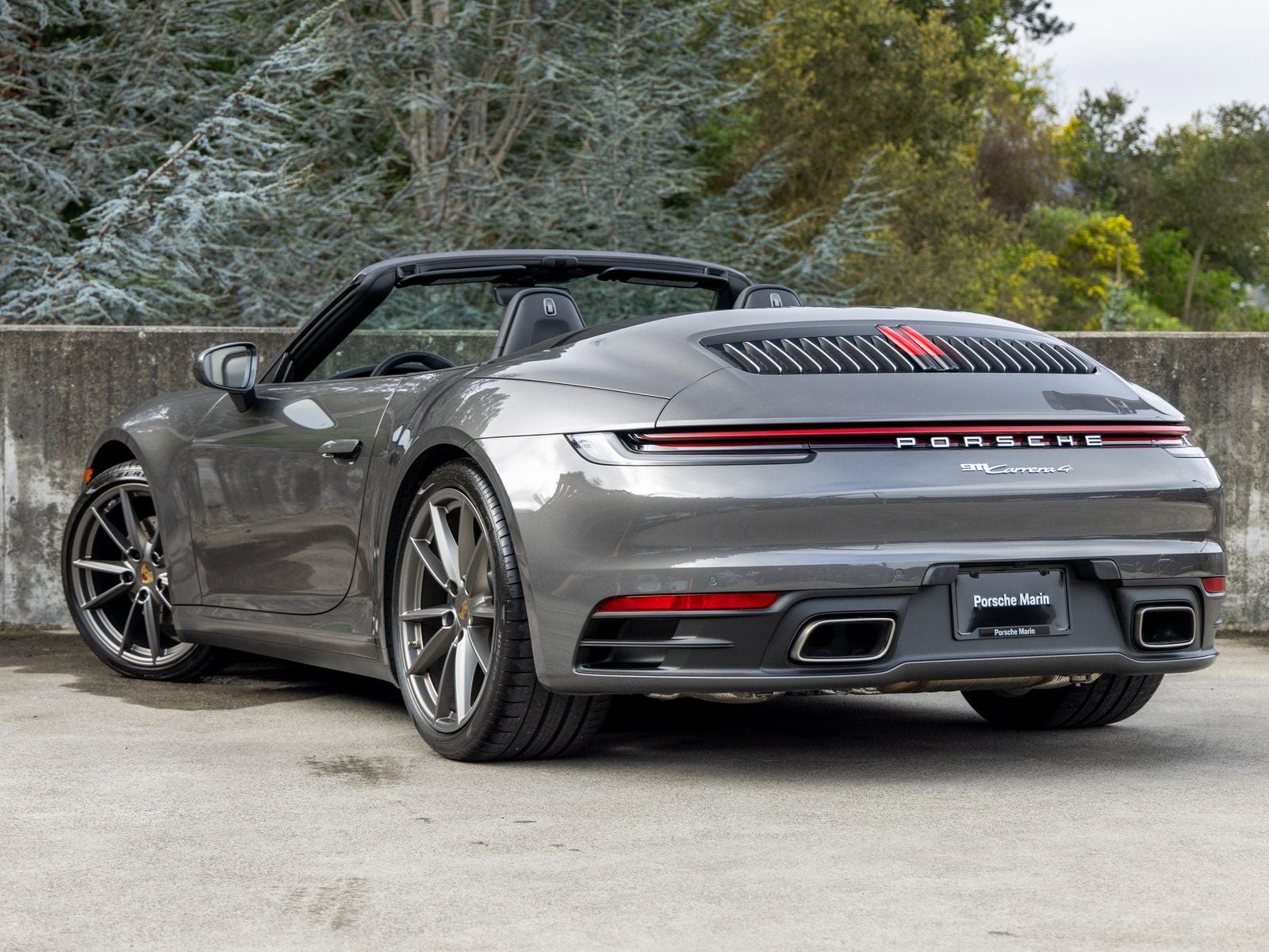 2020 Porsche 911 Carrera 4