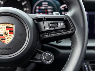 2020 Porsche 911 Carrera 4