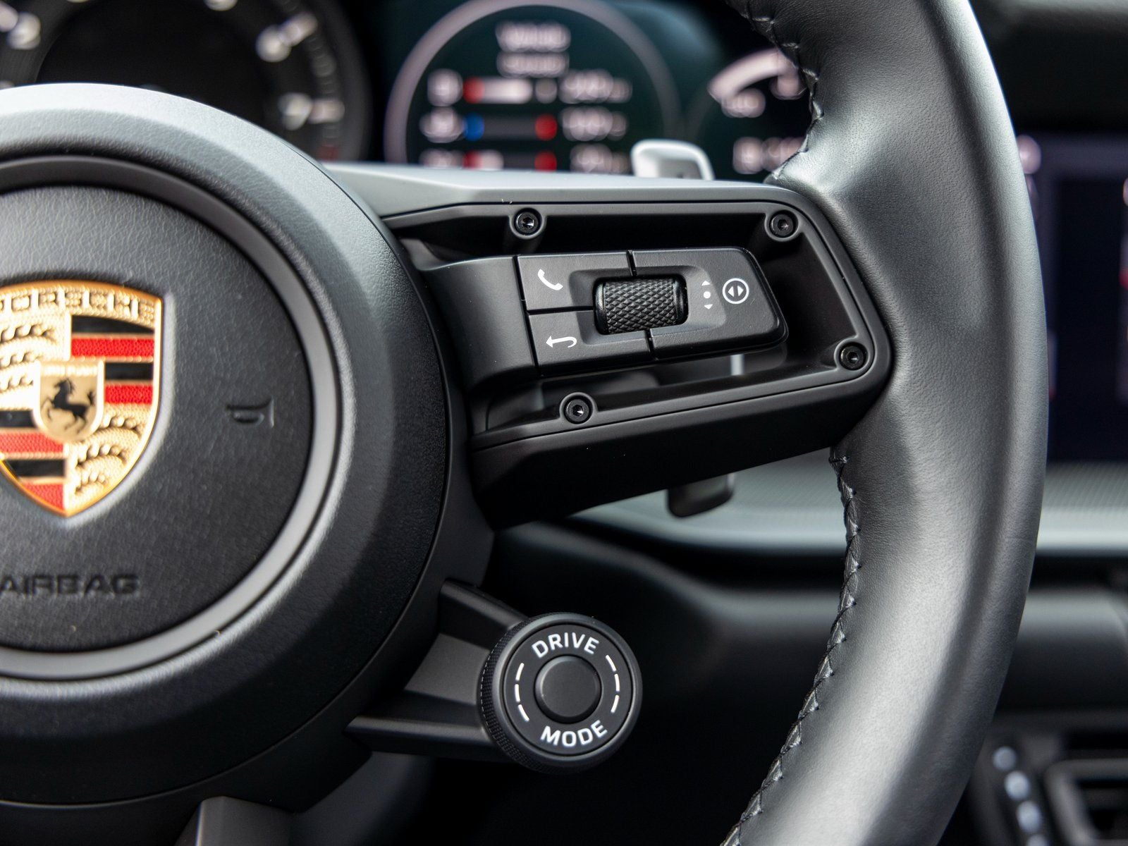 2020 Porsche 911 Carrera 4