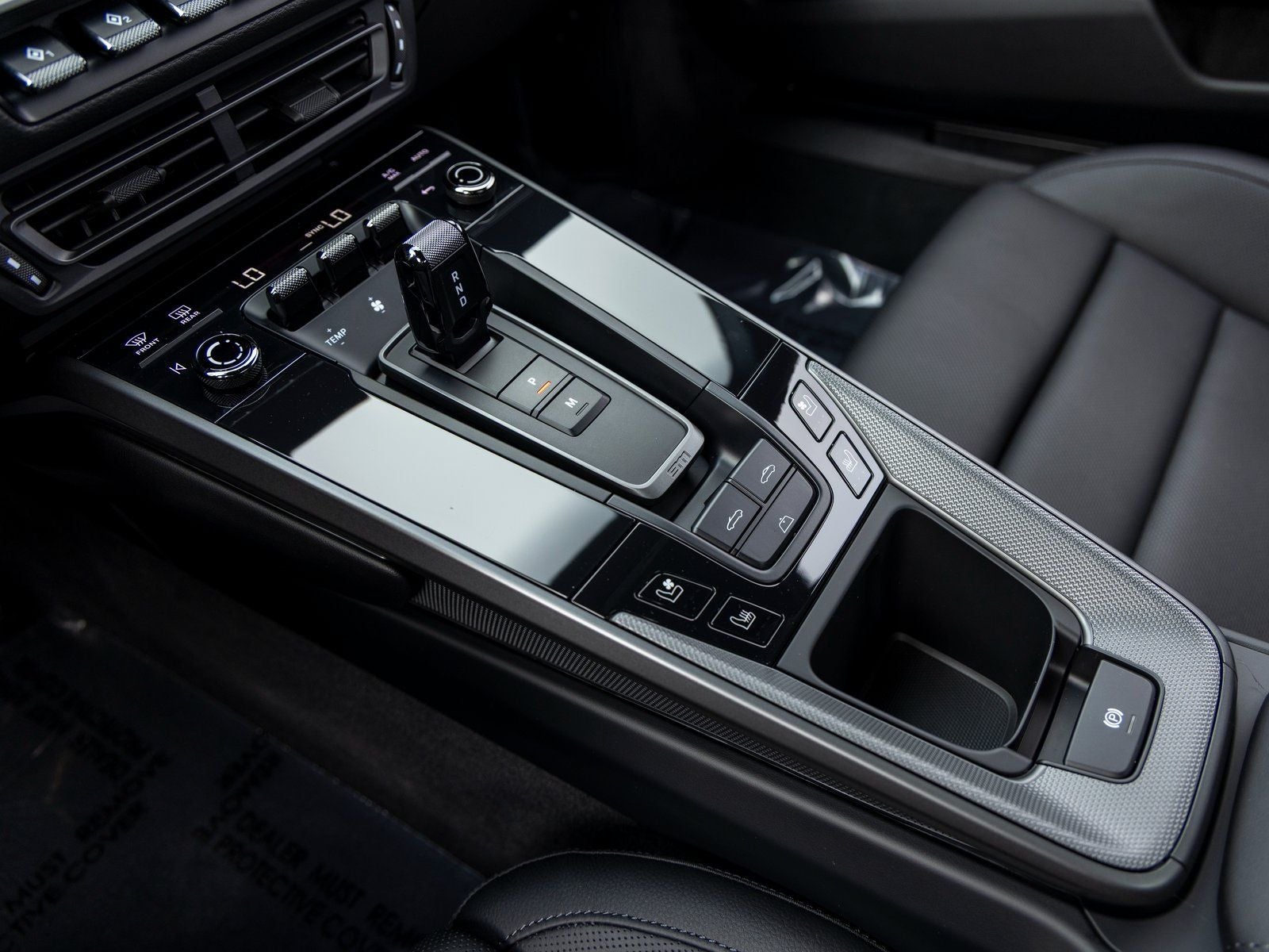 2020 Porsche 911 Carrera 4