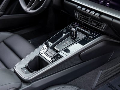 2020 Porsche 911 Carrera 4