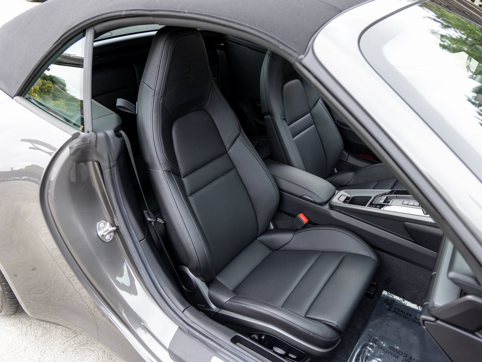 2020 Porsche 911 Carrera 4