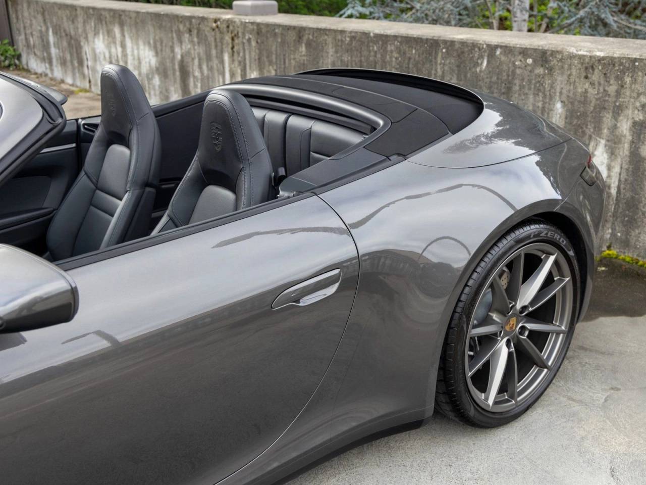 2020 Porsche 911 911 Carrera 4 Cabriolet