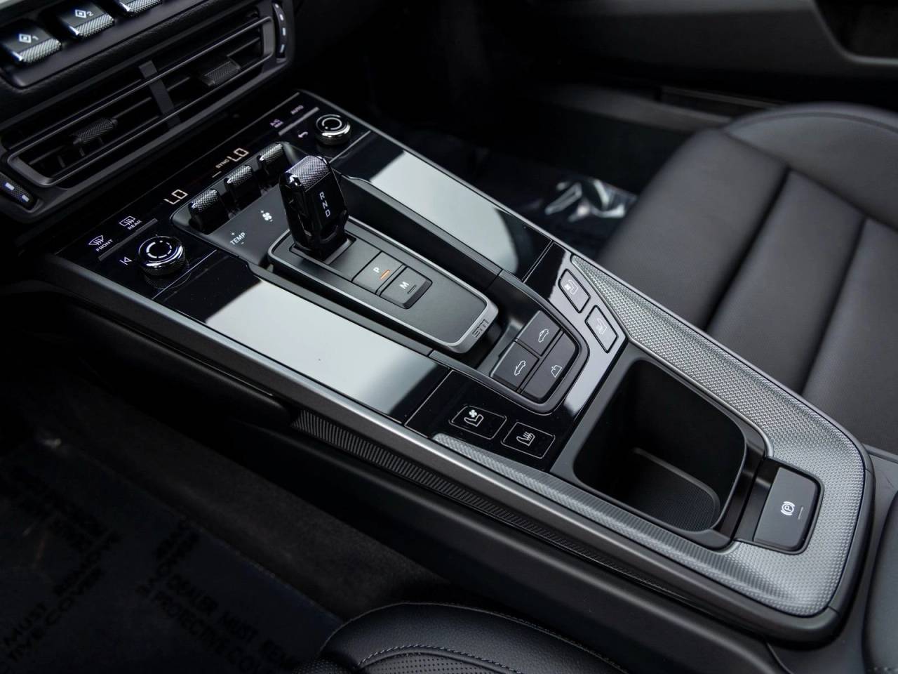 2020 Porsche 911 911 Carrera 4 Cabriolet