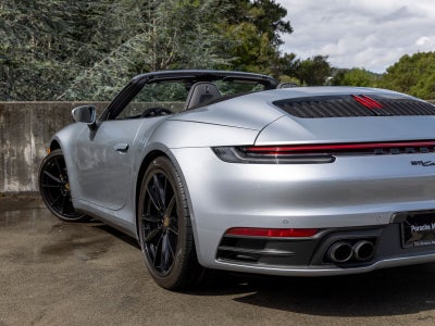 2021 Porsche 911 Carrera Cabriolet