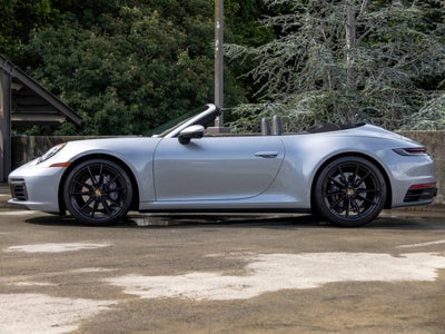 2021 Porsche 911 Carrera Cabriolet