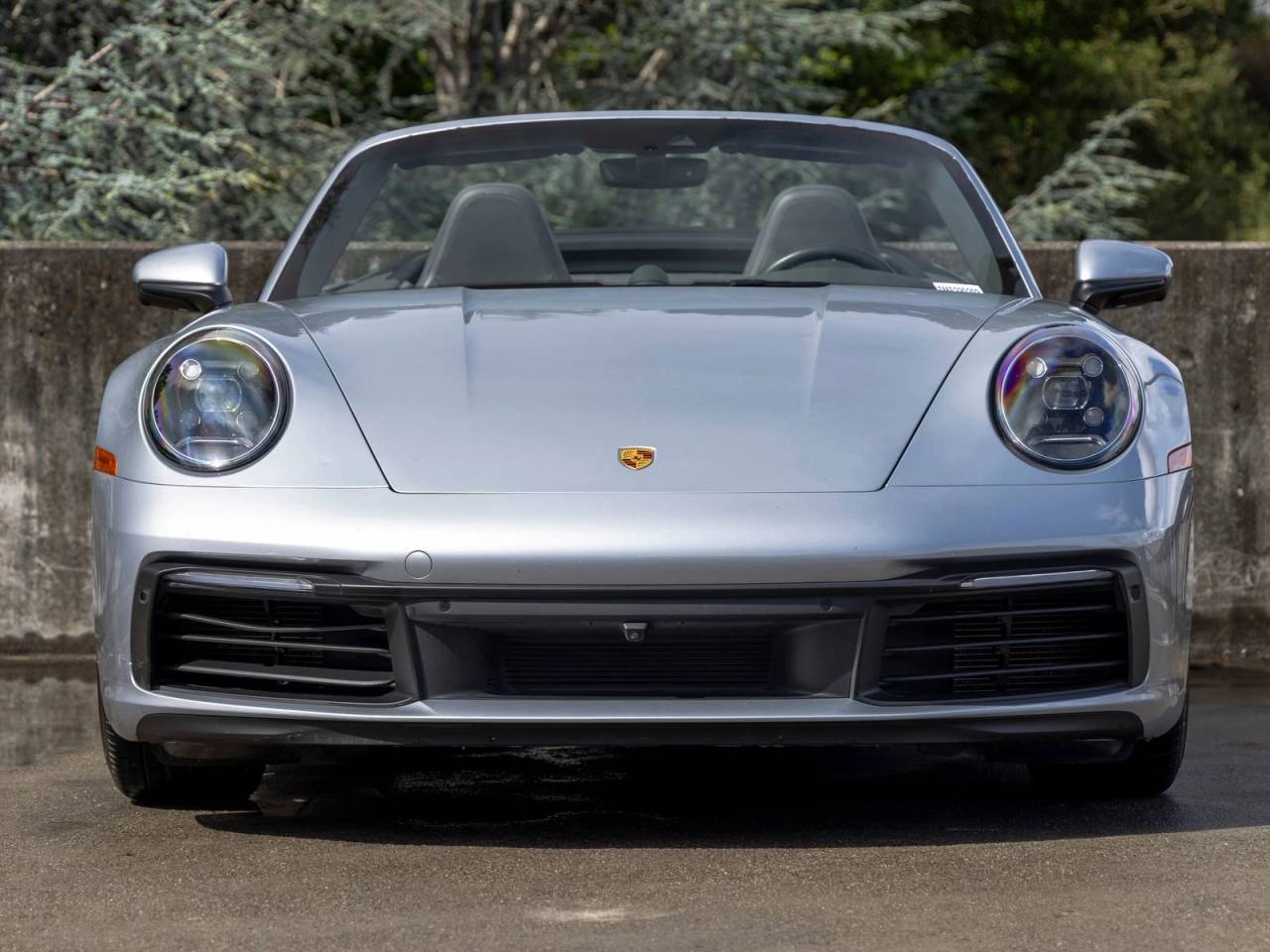2021 Porsche 911 Carrera Cabriolet