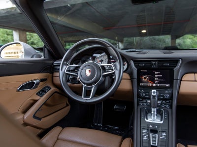 2019 Porsche 911 Carrera S Cabriolet