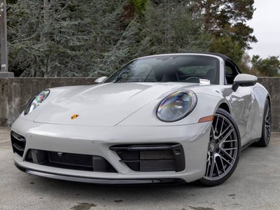 2022 Porsche 911 911 Carrera 4S Cabriolet