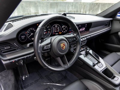 2022 Porsche 911 911 Carrera GTS Cabriolet (MY22)