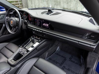 2022 Porsche 911 911 Carrera GTS Cabriolet (MY22)