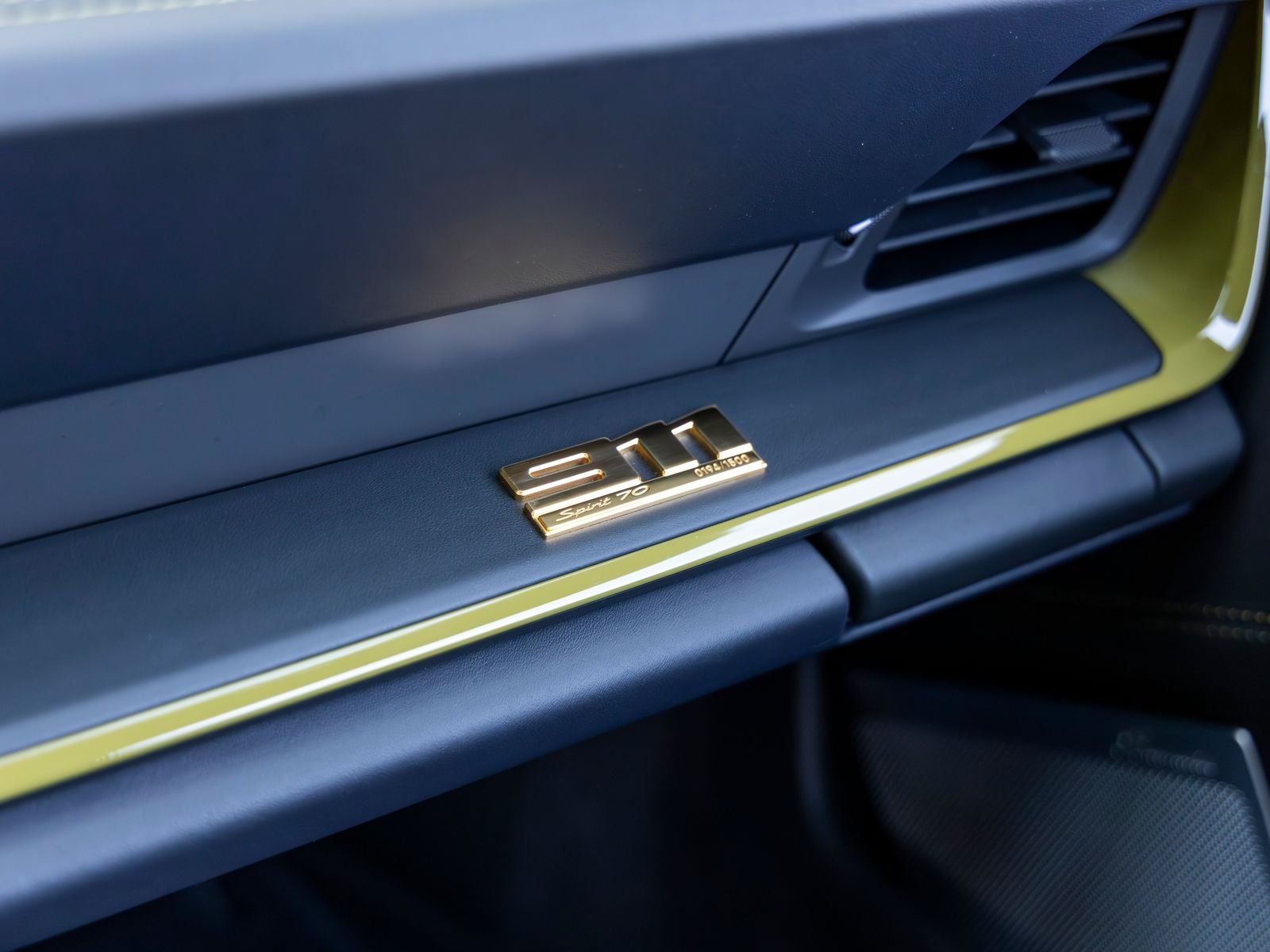 2026 Porsche 911 Spirit 70