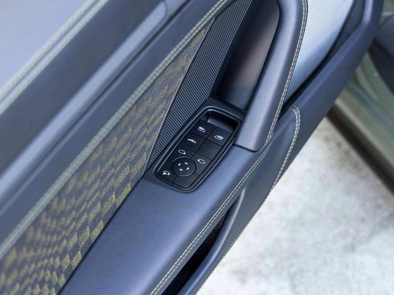 2026 Porsche 911 Spirit 70