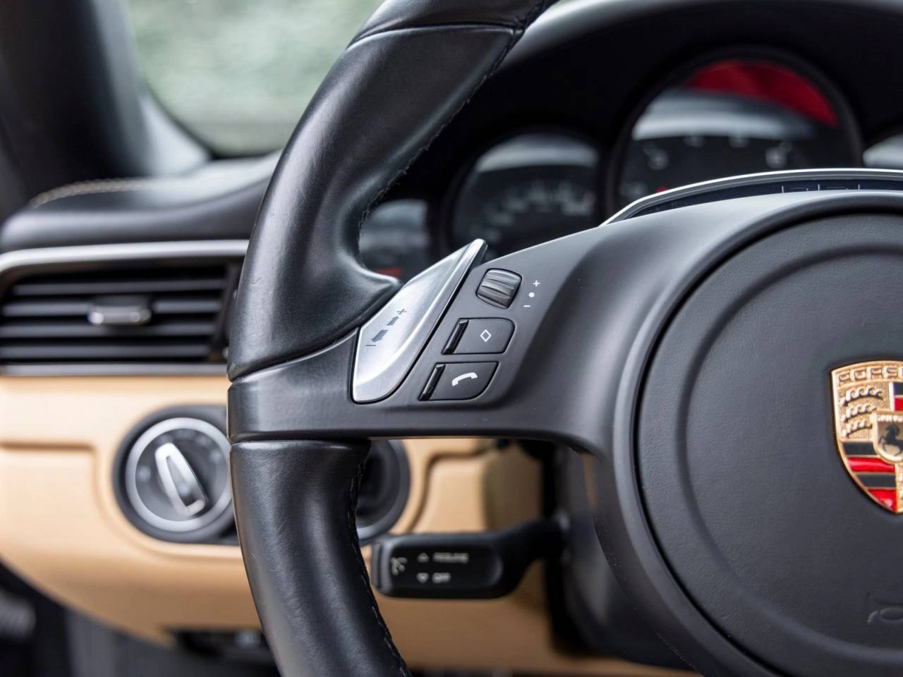 2014 Porsche 911 911 Carrera 4S Cabriolet
