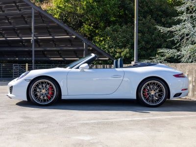 2017 Porsche 911 911 Carrera 4S Cabriolet