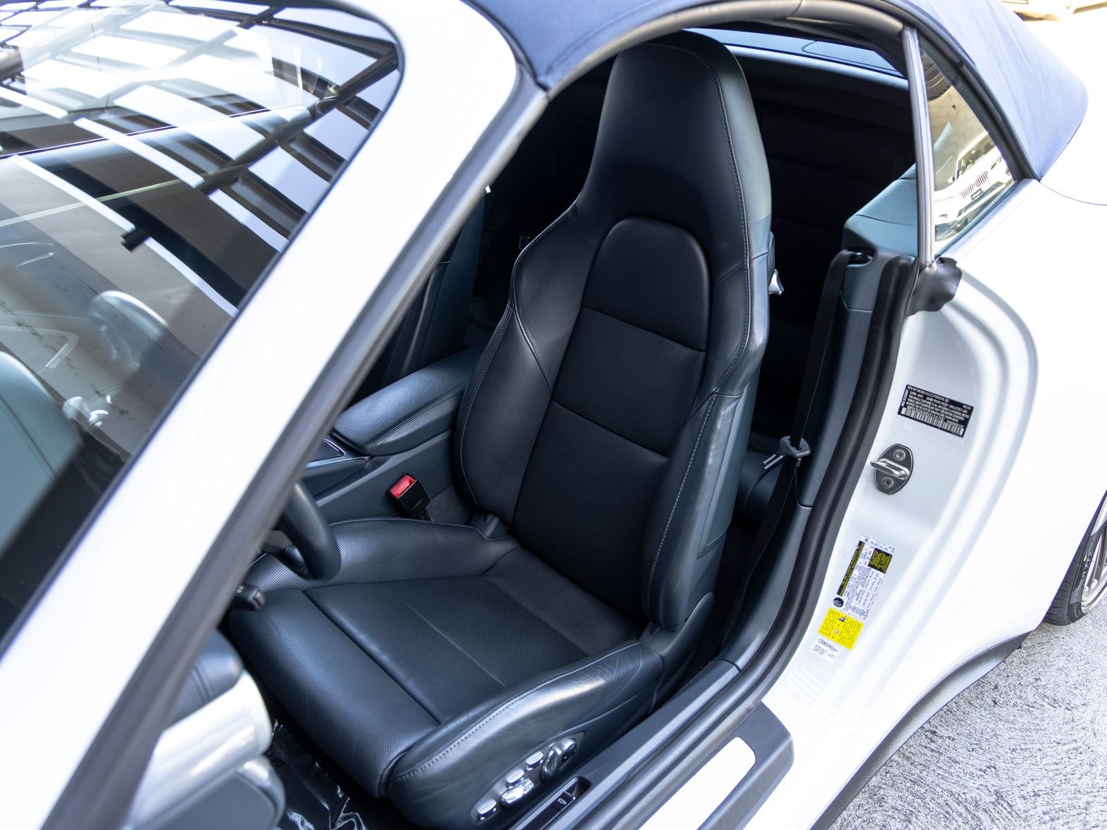 2017 Porsche 911 911 Carrera 4S Cabriolet