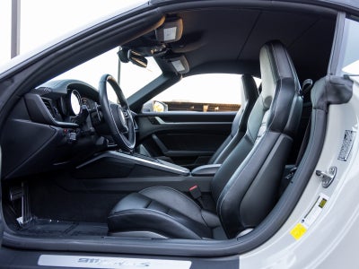 2021 Porsche 911 911 Turbo S Cabriolet (MY21)