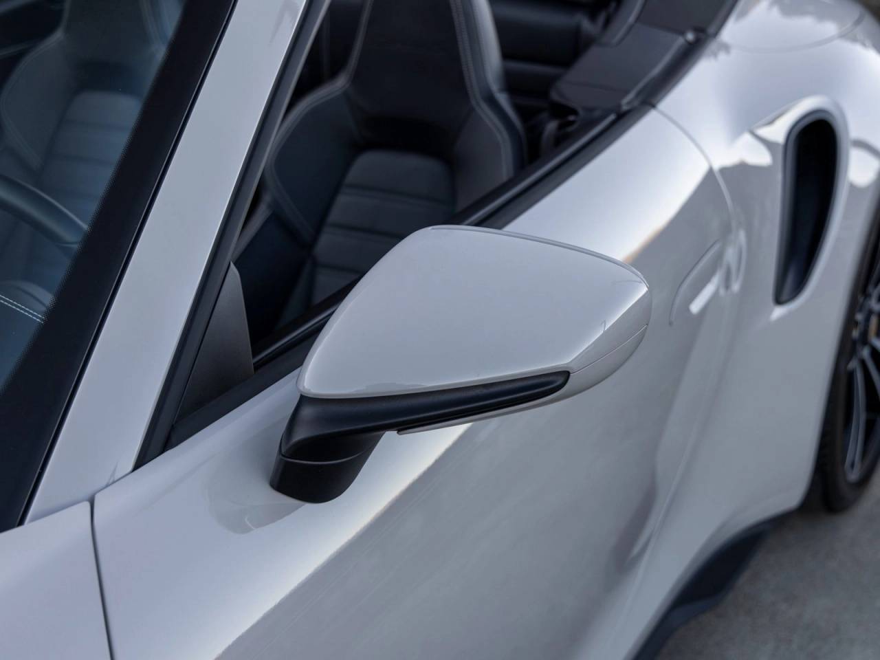 2021 Porsche 911 911 Turbo S Cabriolet (MY21)